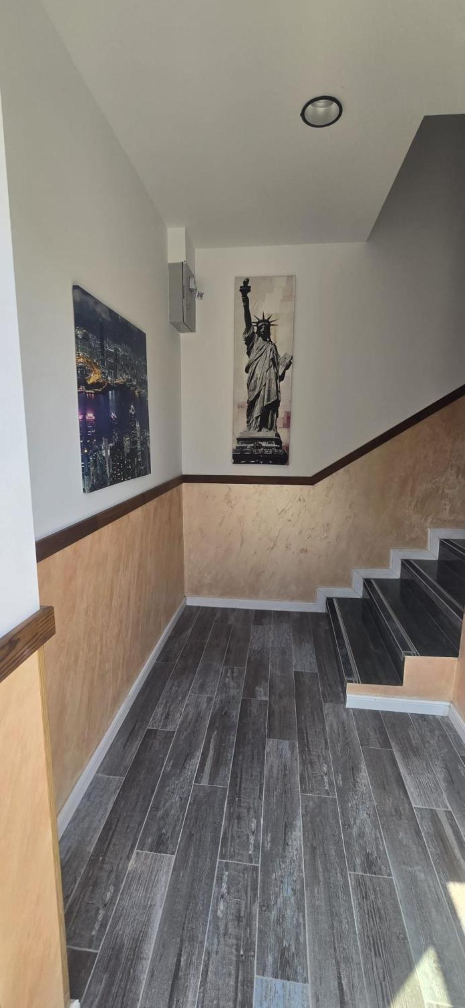 Wow Cazare Cîmpineanca Esterno foto
